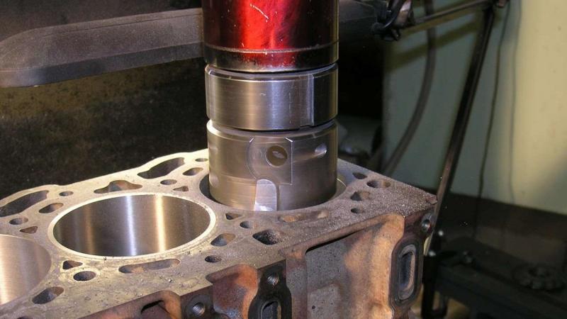 Как уплотнить гильзу цилиндров двигателя без ремонта: увлекательный рейтинг советов